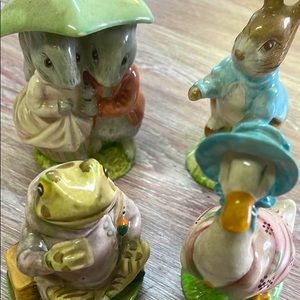 Beatrix Potter Figurines in great condition! Willing to separate!